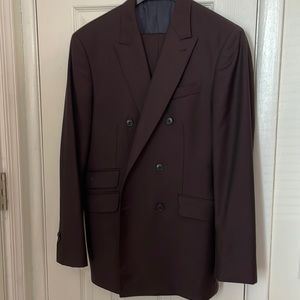 Joseph Abboud Double Breasted Slim Fit 2-piece Suit. Burgundy Color